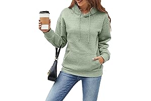 Cozy Christmas Green Sweater: A Festive and Warm Wardrobe Staple
