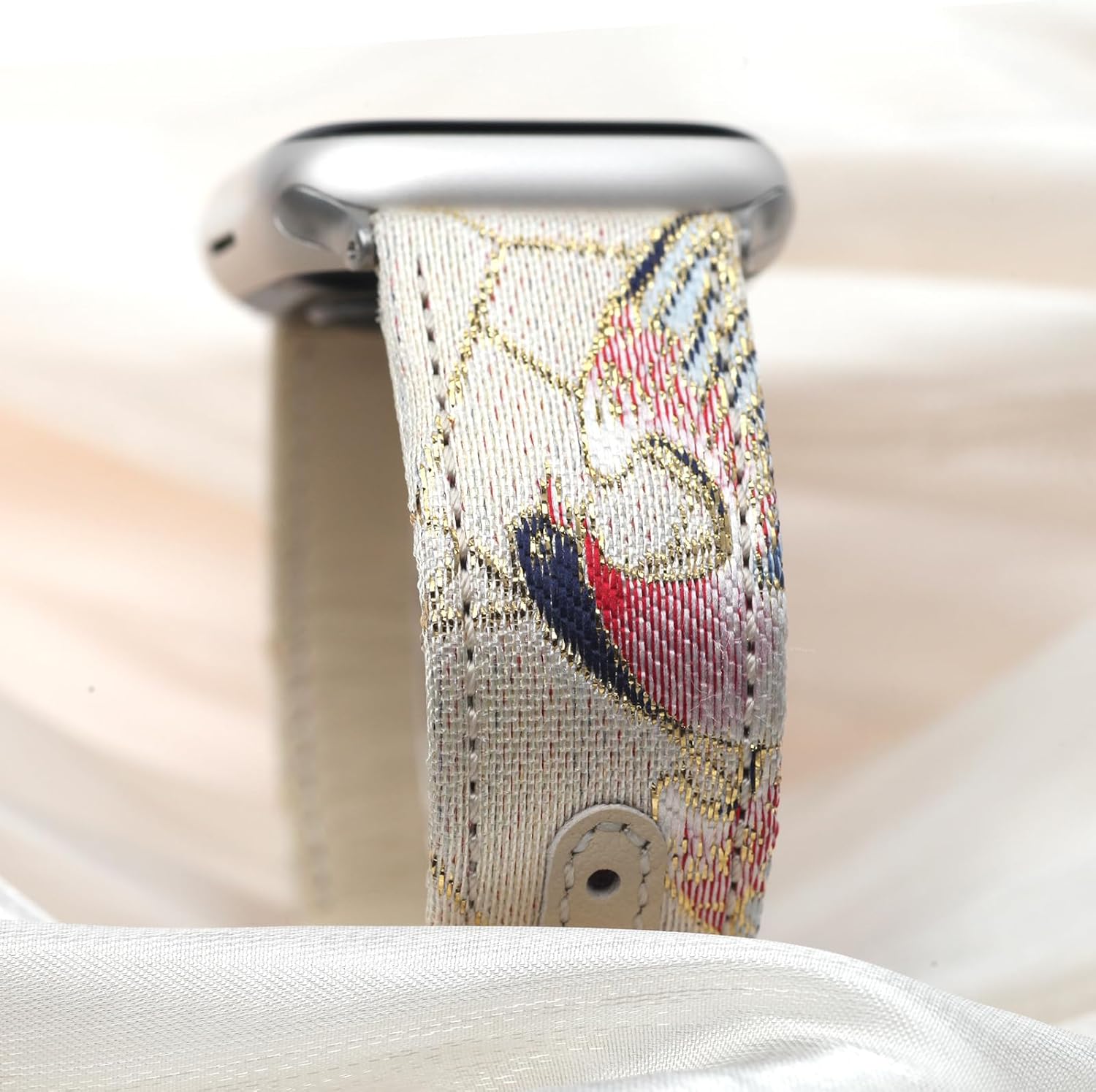 Handmade Gold-Inlaid Leather Smart Watch Band – Bird Pattern Limited Edition, Handwoven Fabric Strap Compatible with Most 38–49mm Smart Watches