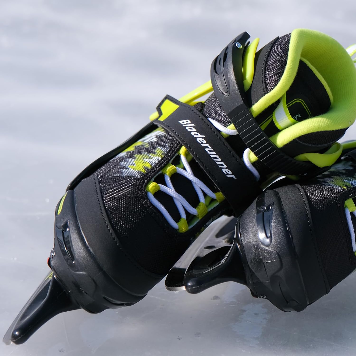 Bladerunner Micro Ice Skates Adjustable Size, Children and Teenagers