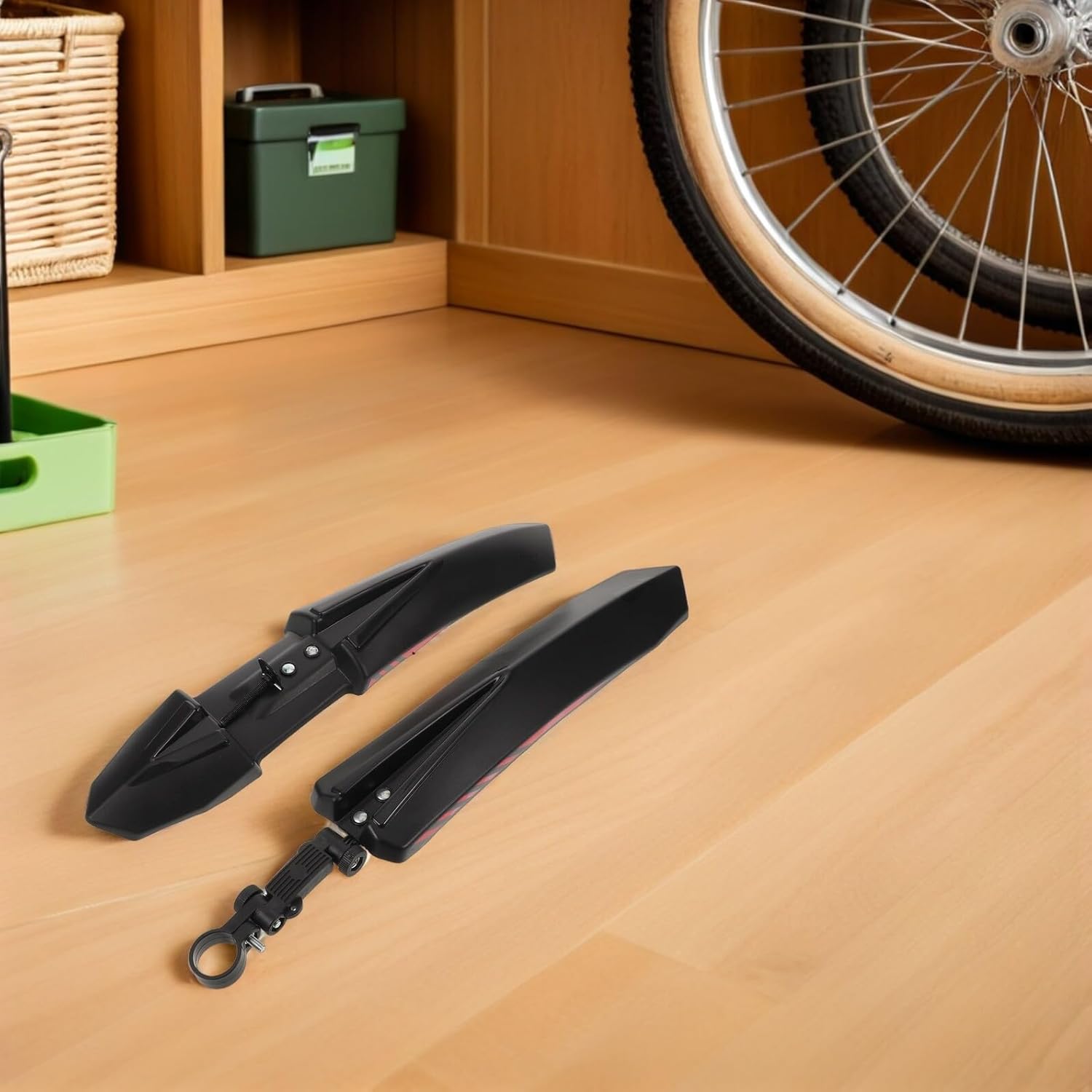 Ciieeo Adjustable Bike Mudguard Set for Mountain and Road Bikes, Front and Rear Splash Guards Suitable for 24-26-27.5 Inch Wheels, Sturdy Black and Red Bicycle Fender for Cycling Outdoors