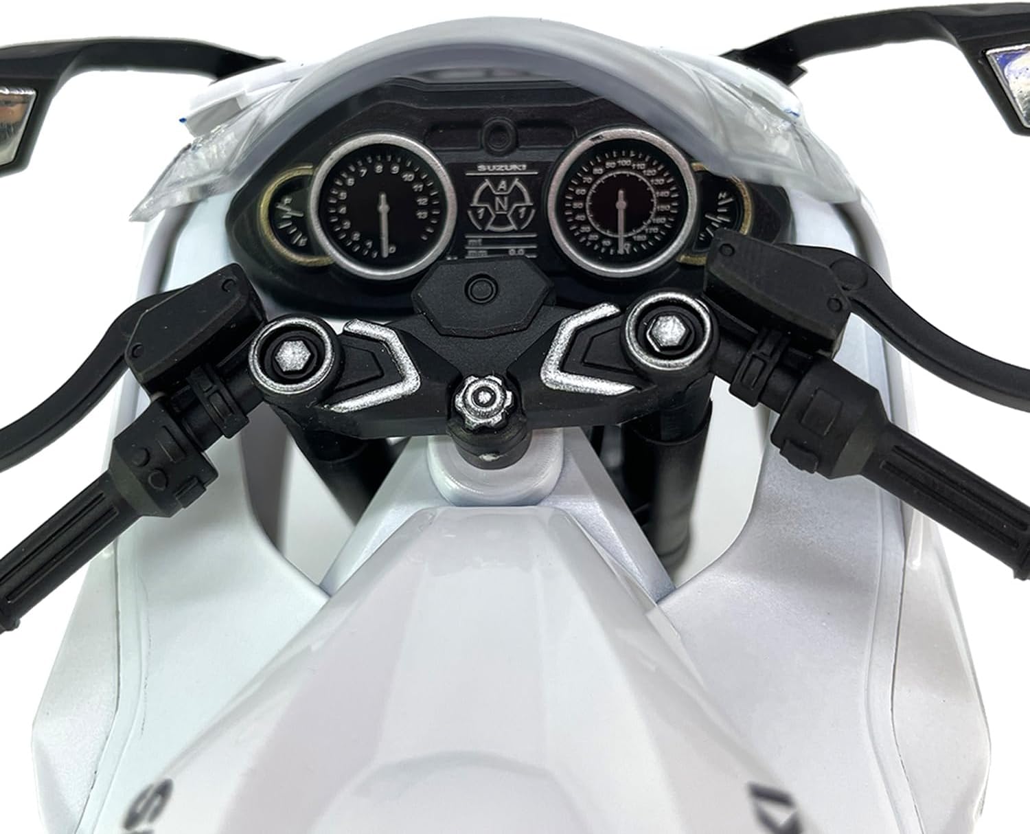 1:9 Scale for Suzuki Hayabusa Motorcycle Model Toy, Plastic and Metal Diecast Toy Motorcycle Bike, Light Effect, Mens Collection, Toys for Boys Kids Gifts, Cake Topper Home Office Decor, White