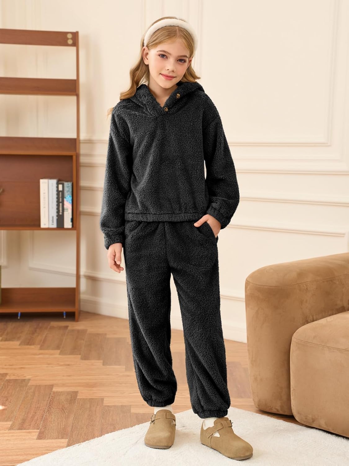 Haloumoning Girls 2 Piece Outfits Kids Fuzzy Bear Ear Hoodies Pullover Sweatshirt and Sweatpants Cute Clothing Sets - Image 2