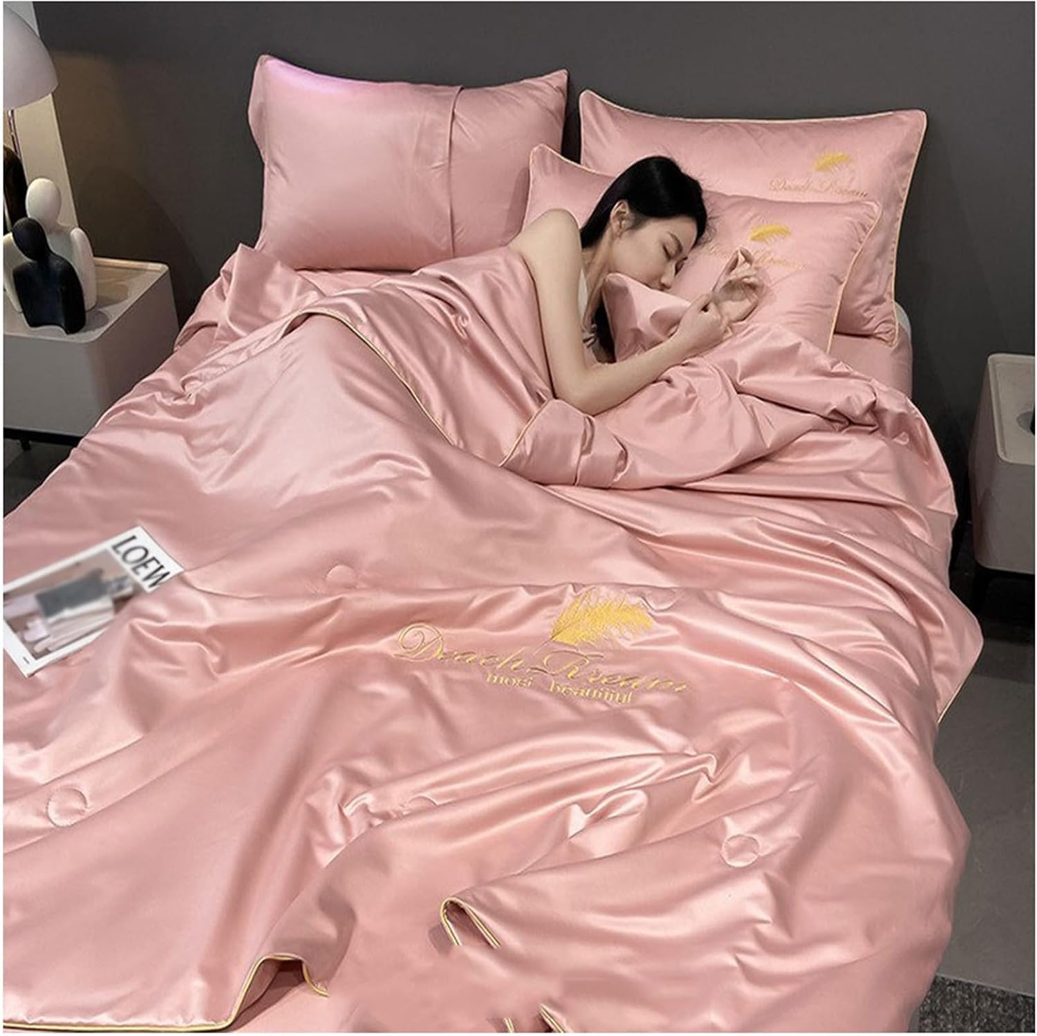 Washable Lightweight Summer Duvet, Cool and Comfortable Ice Silk Washable Air Conditioning, Embroidered Ice Silk Summer Quilt (D, 180 x 200 cm)
