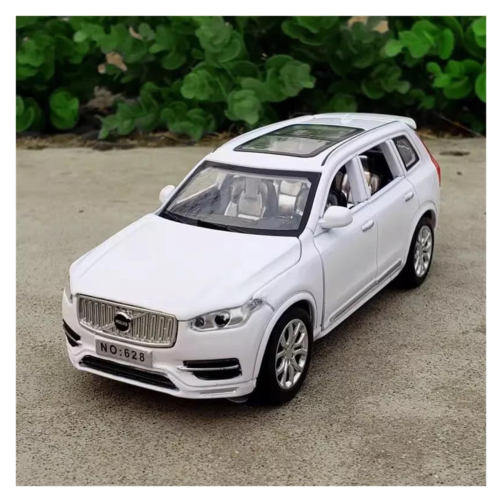 BMAONZ Scale Diecast Model 1 32 For Volvo XC90 SUV Diecast Model Toy Sound And Light Car Toy Collection Pre-Built Model Motor Vehicles(White)