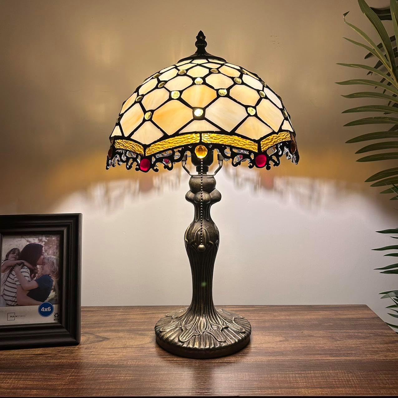 Tiffany Table Lamp Beige Stained Glass Crystal Beans Included LED Bulb for Living Room Dining Room Bedroom Bedside 12" D*12" W*19" H