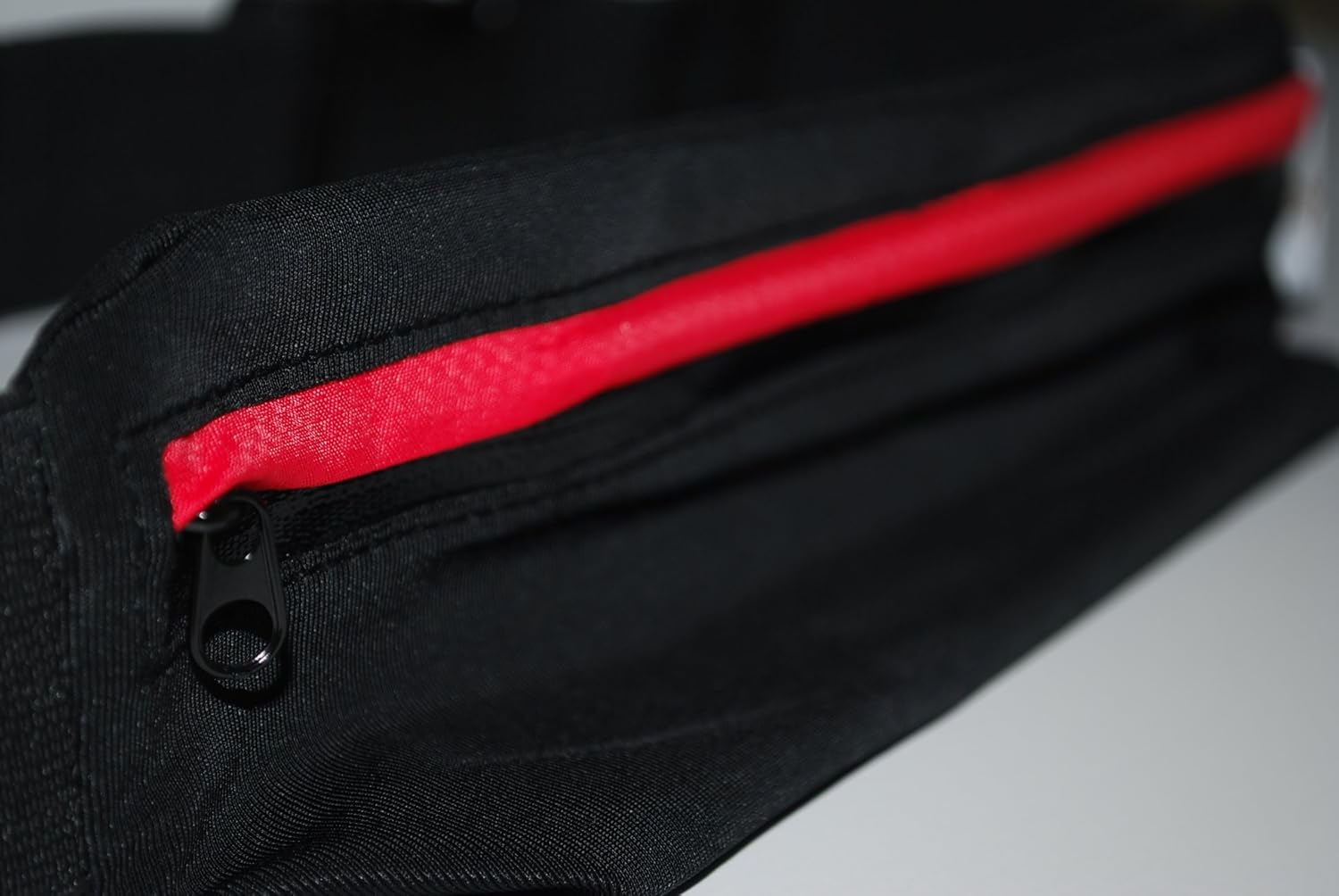 LED Light Running Workout Belt - Fits most big phones, Iphone 6plus, Samsung, LG, HTC. Great for hiking, running, walking, gym, treadmil, Yoga. Sweat Resistant (Red)