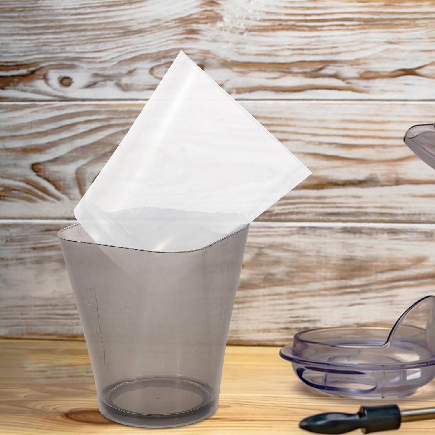 2 Pcs Translucent Plastic Measuring Pitchers with Gray and White Graduated Scale, Large Capacity Kitchen Measuring Cups for Cooking and Baking
