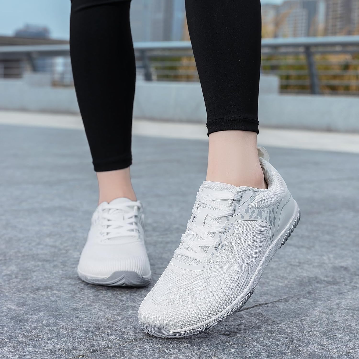 Dannto Women’s Wide Toe Box Barefoot Shoes Zero Drop Minimalist Trail Running Sneakers Lightweight Non-Slip Breathable Walking Shoes
