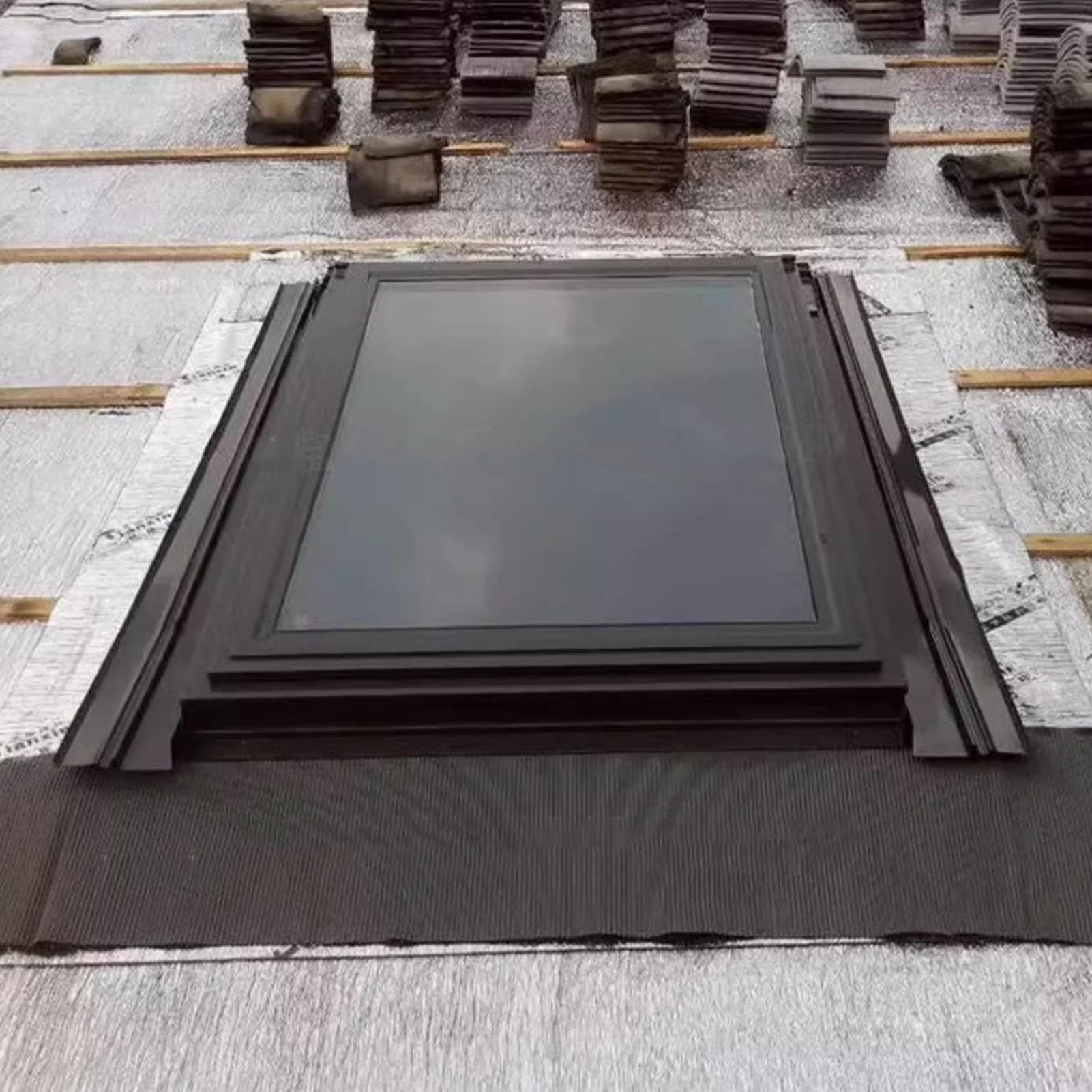 Generisch Luk dachowy, indywidualnie dopasowywane aluminiowe okno kopuły świetlnej do piwnic, regulowana pod wieloma kątami, konstrukcja odporna na deszcz (90 x 45 cm / 35,4" x 17,7") – dla