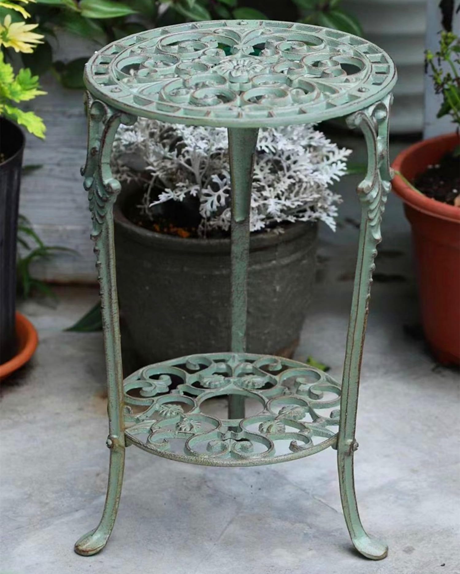 Tables basses portables blanches en métal : le mobilier de patio qui résiste à la rouille