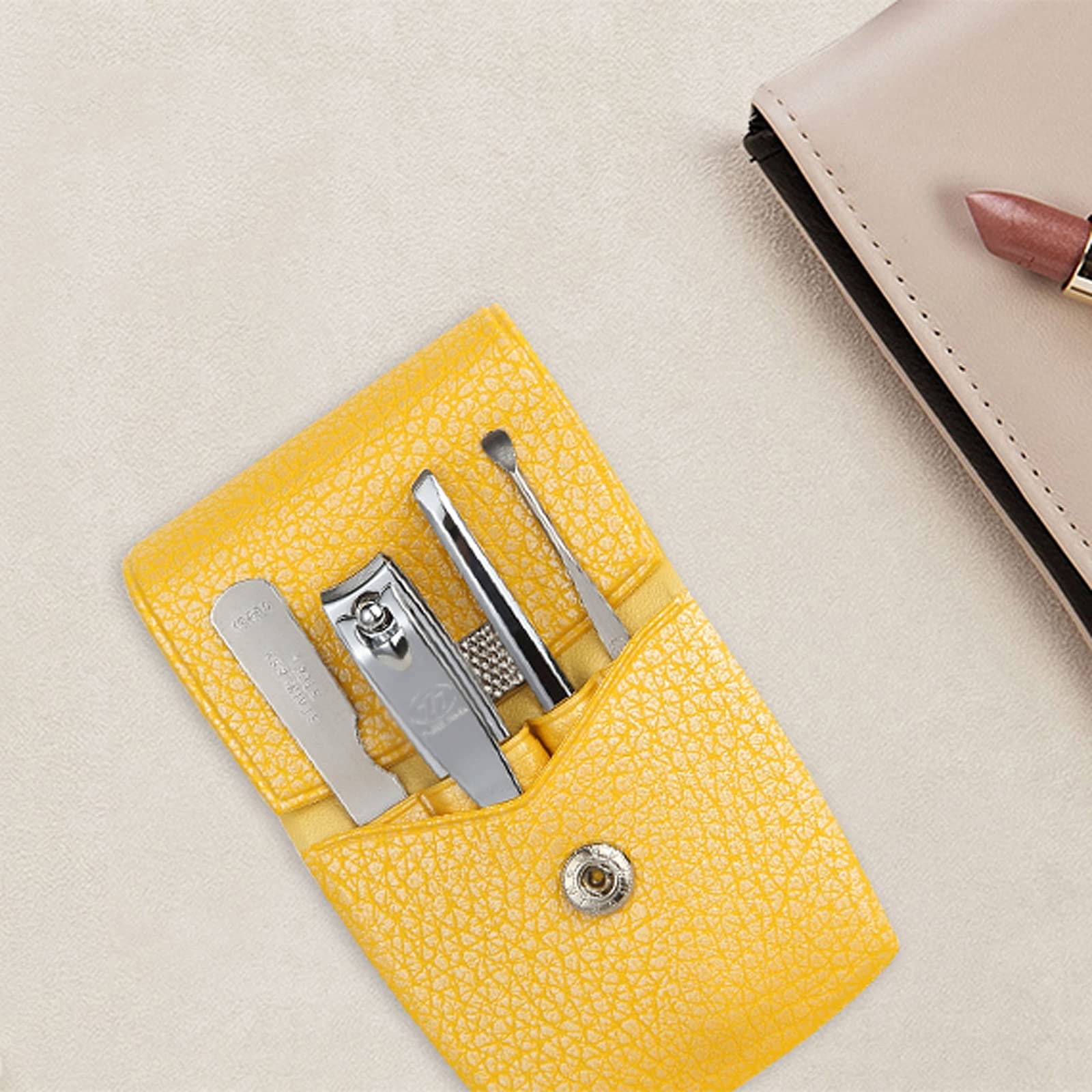 Profesional Cortaúñas Clippers de uñas portátil Mini Manicure Set Clav Skipper Set 4 en 1 Kit de aseo profesional de acero inoxidable con pinzas elige la mejor opción de regalo Set de Manicura