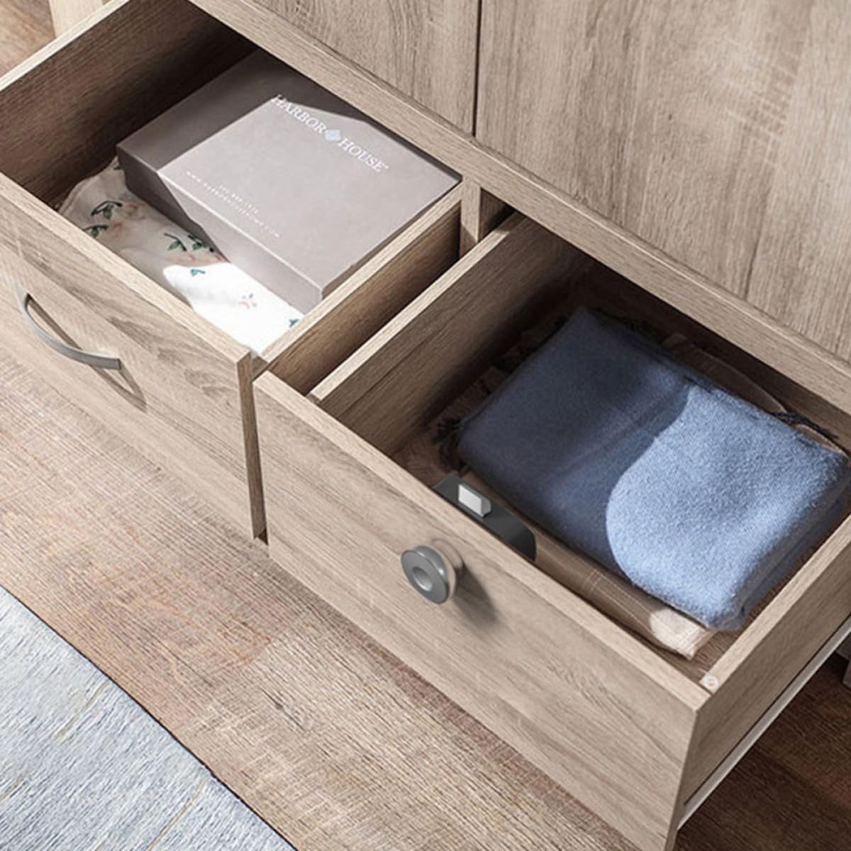 Fingerprint Drawer Lock Keyless USB Rechargeable Aluminum Alloy Panel Abs Body Replacement for Home Office Furniture Silver