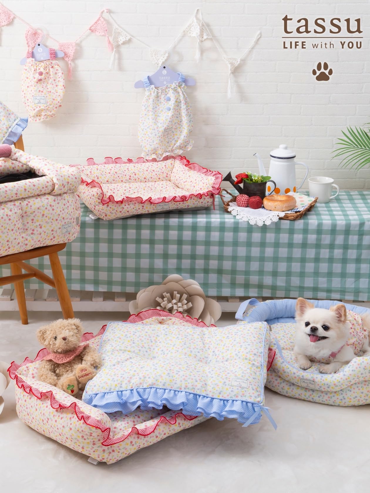Amazon.co.jp: tassu フラワーチェック ペットベッド 犬用 猫兼用