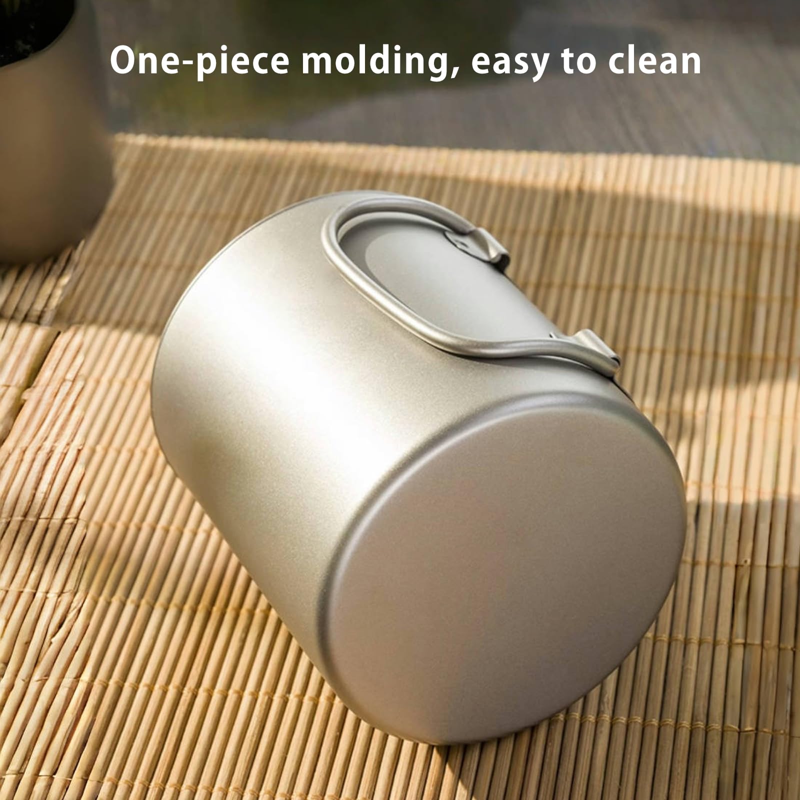 Keith Tasse en titane à double paroi pour le camping, l'extérieur, café, thé, avec couvercle et poignée pliable (300 ml)
