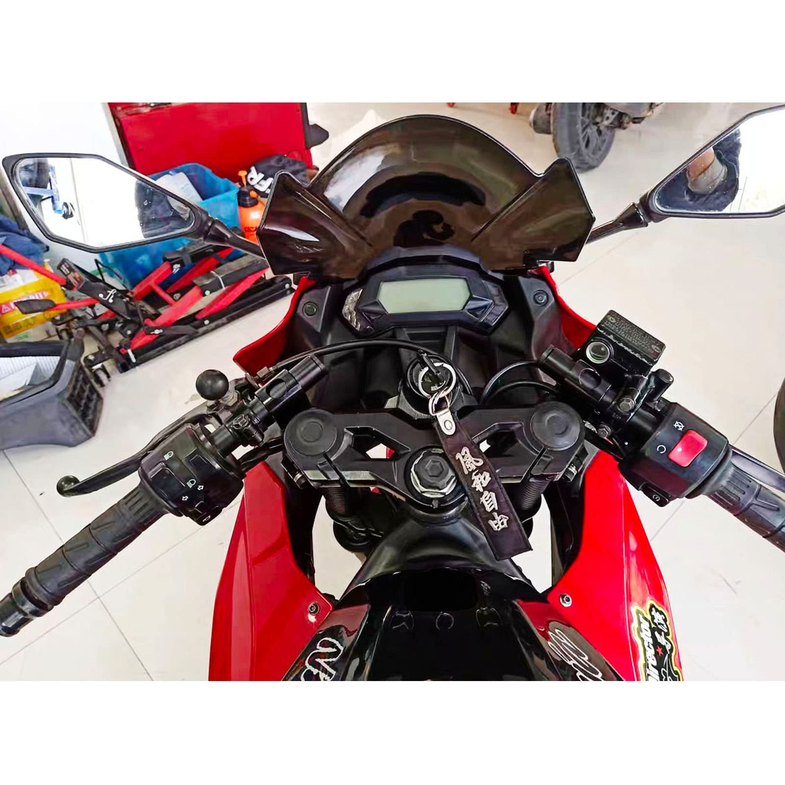 kit Demi Guidon bracelet Ø 45mm Pour CBR600RR 2003-2004 CBR900RR 1993-1999 fourche Ø 45mm cafe racer racing Demi guidon inclinaison 7° de tube Ø 22.2mm en aluminium