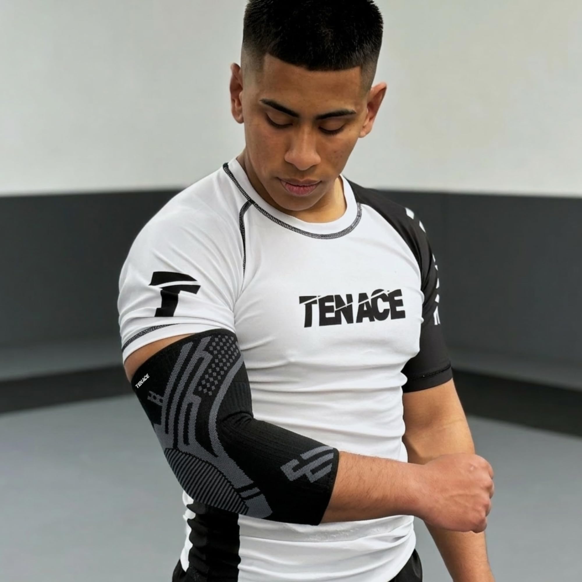 Tenace Jiu Jitsu, Grappling - Protezione gomiti da compressione e imbottitura MMA, BJJ, Muay Thai, Judo - Alta durata e prestazioni Unisex