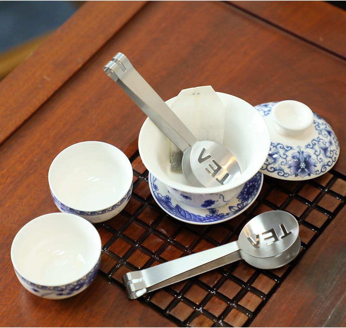 AIEVE Tea Bag Squeezer, 2 Pack Stainless Steel Tea Bag Holder Tea Bag Tongs Tea Bag Spoon Tea Bags Strainer Clip for Gripping Ice Cubes for Loose Black Tea, Herbal Tea, Earl Grey or Iced Tea Bags