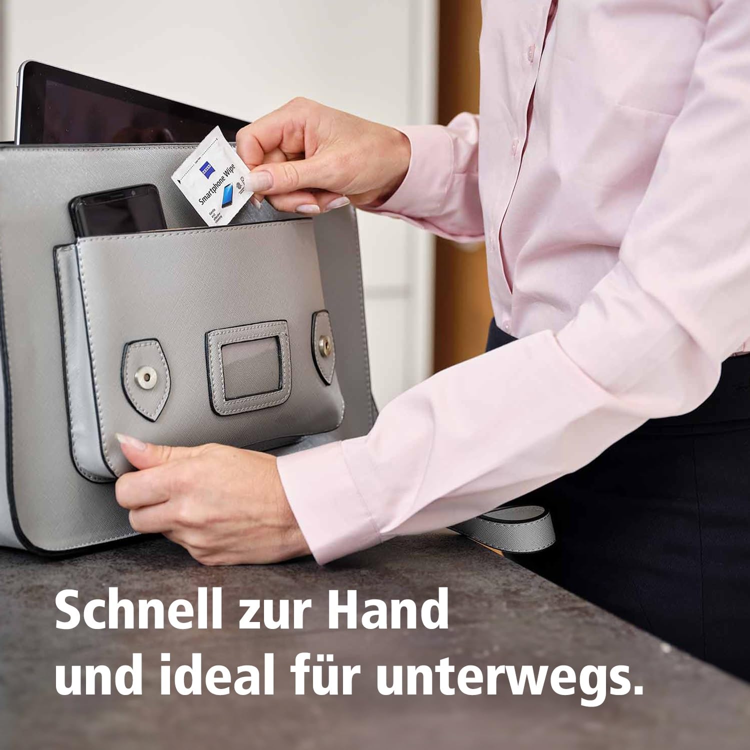 ZEISS antibakterielle Smartphone-Reinigungstücher 150 Stück - schnell trocknende Rezeptur - entfernt Bakterien, Fingerabdrücke, Schmutz, Staub & Fett - jedes Tuch einzeln verpackt | antibakteriell, schnell trocknend, schonend, ideal für unterwegs & Reisen