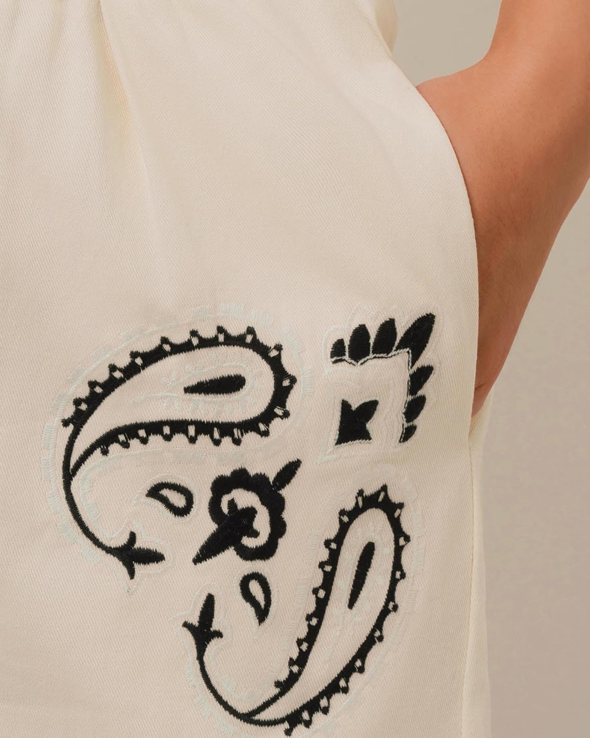 Kedera Mid Rise Barrel Starry Print Jeans for Women Embroidered Wide Leg Denim Pants Boyfriend Baggy Jeans with Pockets - Image 6