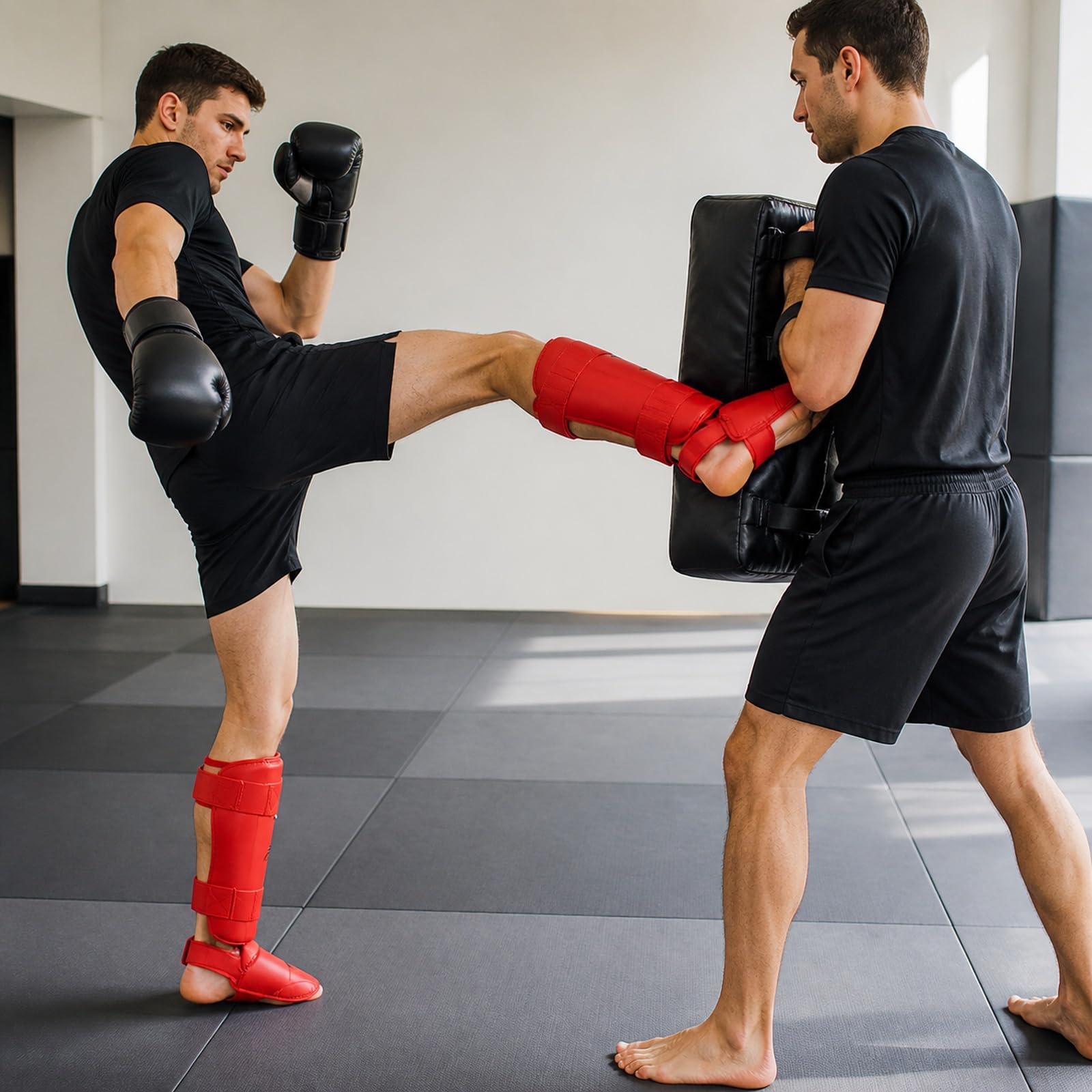 Ochraniacze na nogi, ochraniacze na golenie Muay Thai, Paratibia Kick Boxing, regulowane, wygodne, oddychające, do boksu, Taekwondo, Muay Thai, sportów walki i codziennego treningu
