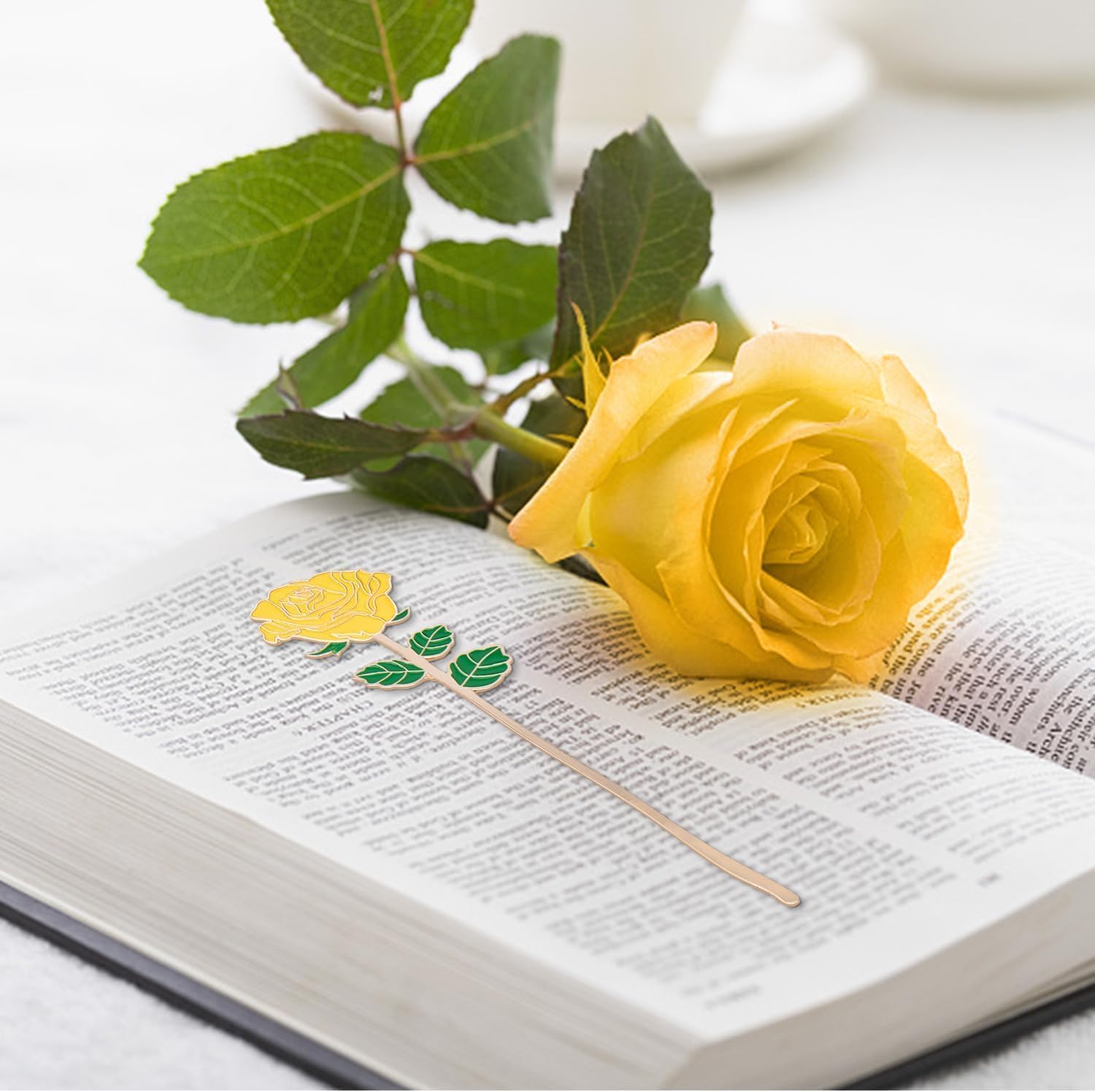 Metal Yellow Rose Bookmark Gift, Bookmarks for Women Mother's Day, Girlfriend and Friend Graduation, Teacher's Day,Cute Bookmarks Gift for Book Lovers(Yellow)