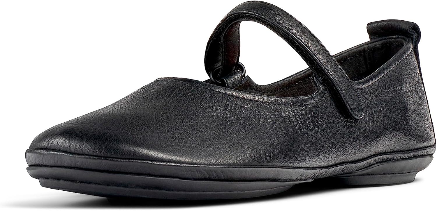 Camper Women's Right Nina Mary Jane Flat, Schwarz, 7 Black
