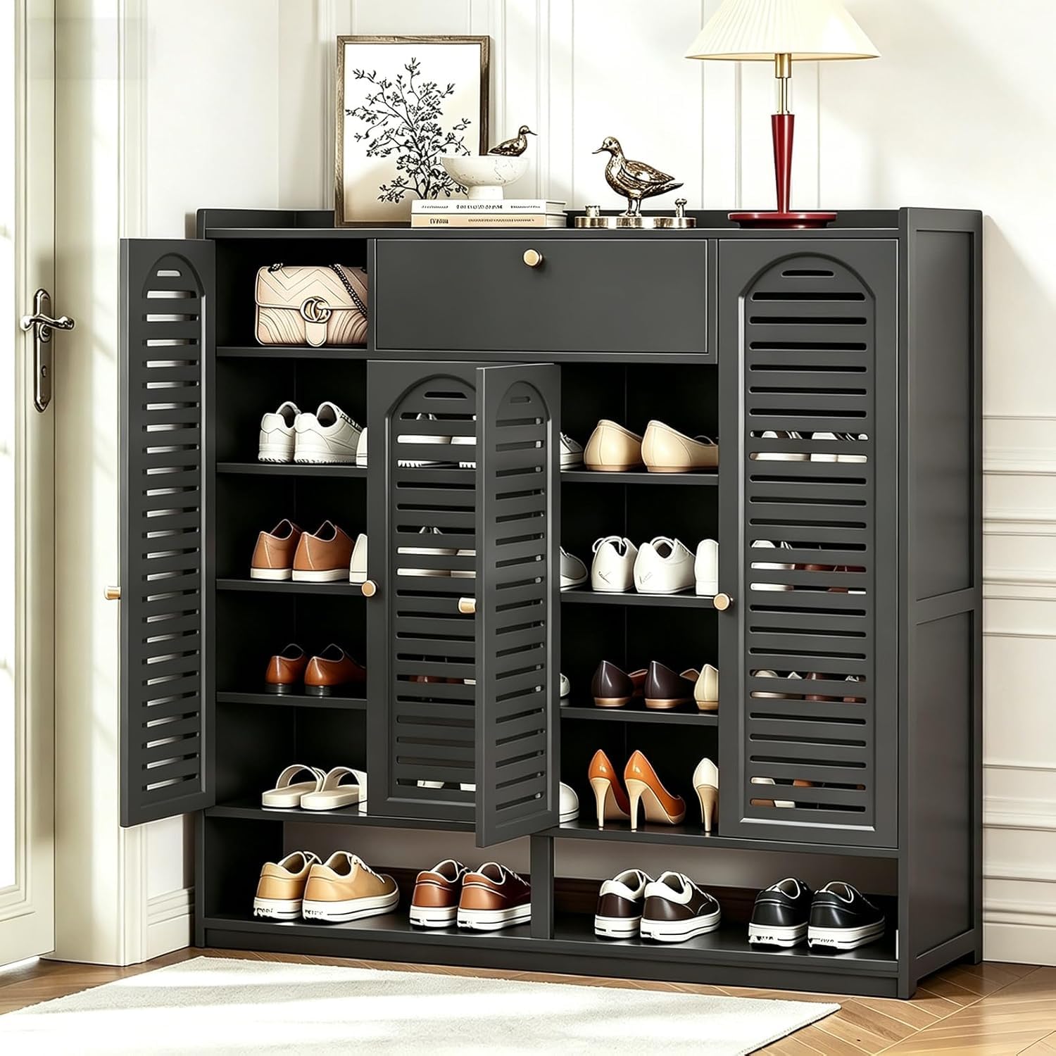 Armoire à chaussures en bambou gris avec tiroir et 4 portes ajourées