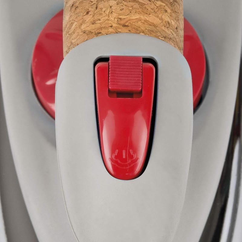 Girmi ST03 Gőzállomás 2000W Kazánnal, 3 Bar Gőznyomás, 700ml Tartály