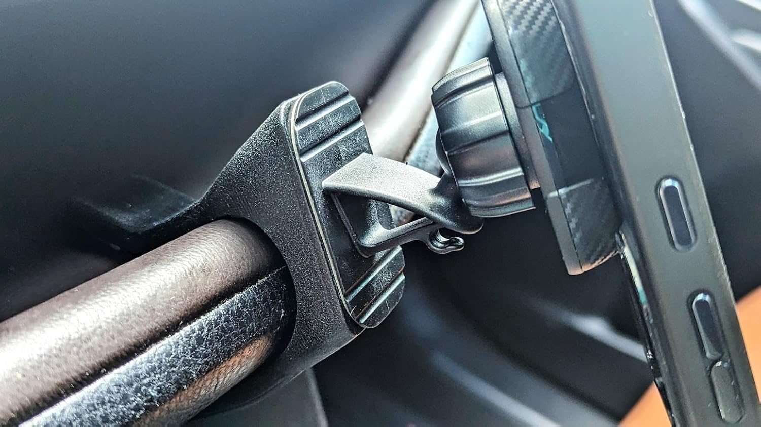 Phone Mount for Toyota Highlander 2014-2019