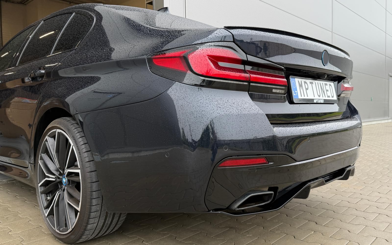 MpTuned G30 G31 M Performance Diffusor schwarz glänzend für 5er 530i 540i 530d 540d 2017-