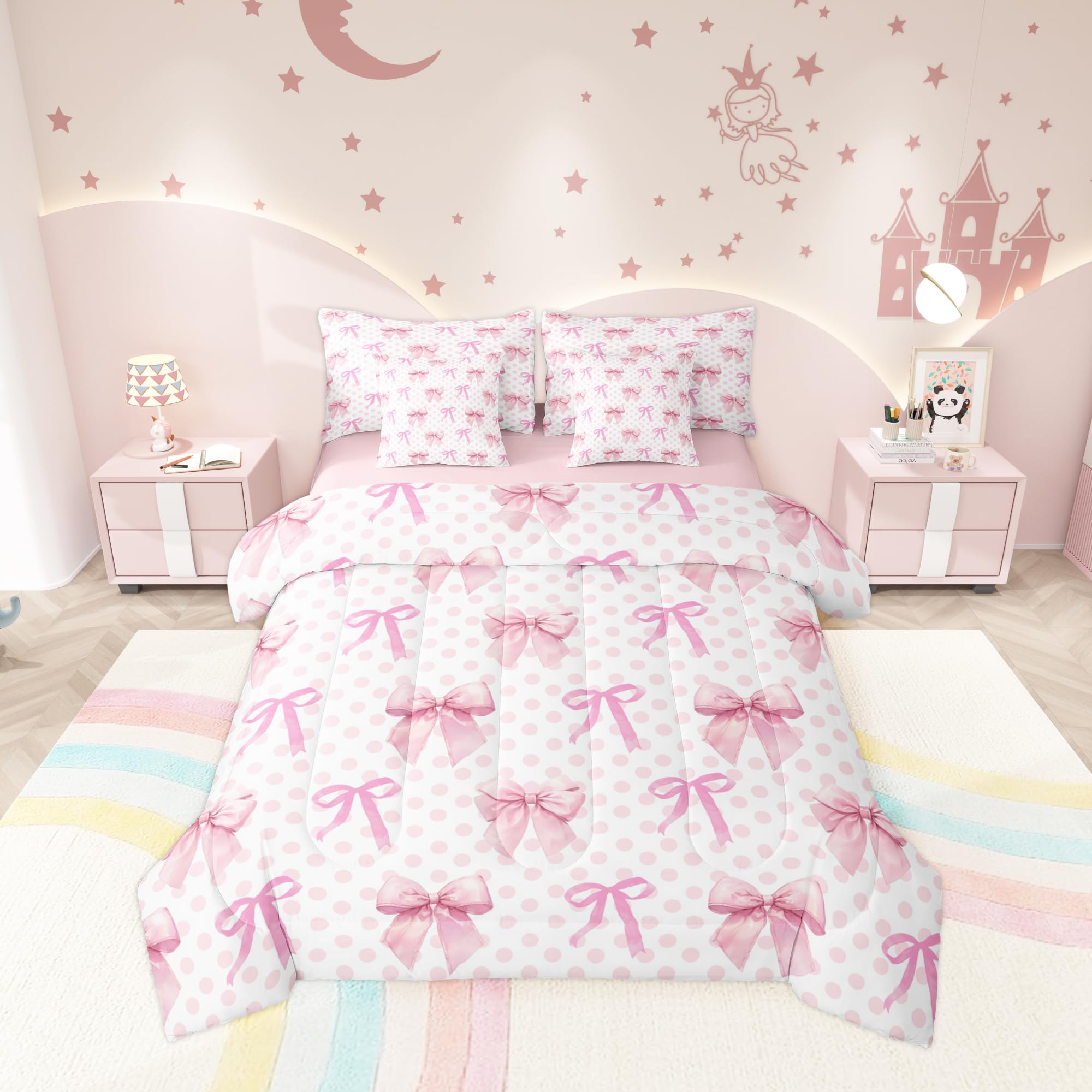 Parure de lit drap et couette rose à pois pour harmoniser une chambre dépareillée
