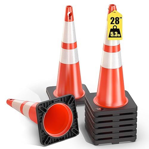 GECCO Paquete de 8 conos de tráfico naranjas de 28 pulgadas y 5.3 libras con agujero para la cadena, conos de seguridad, conos naranjas, conos de