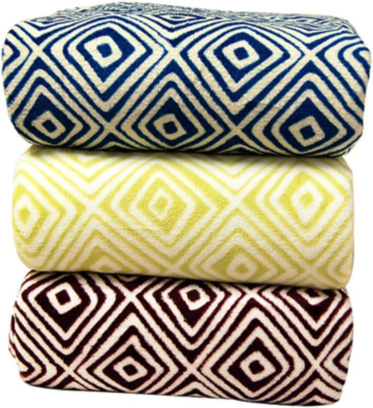 LCM Home Fashions Luxury Square Printed Microplush Blanket