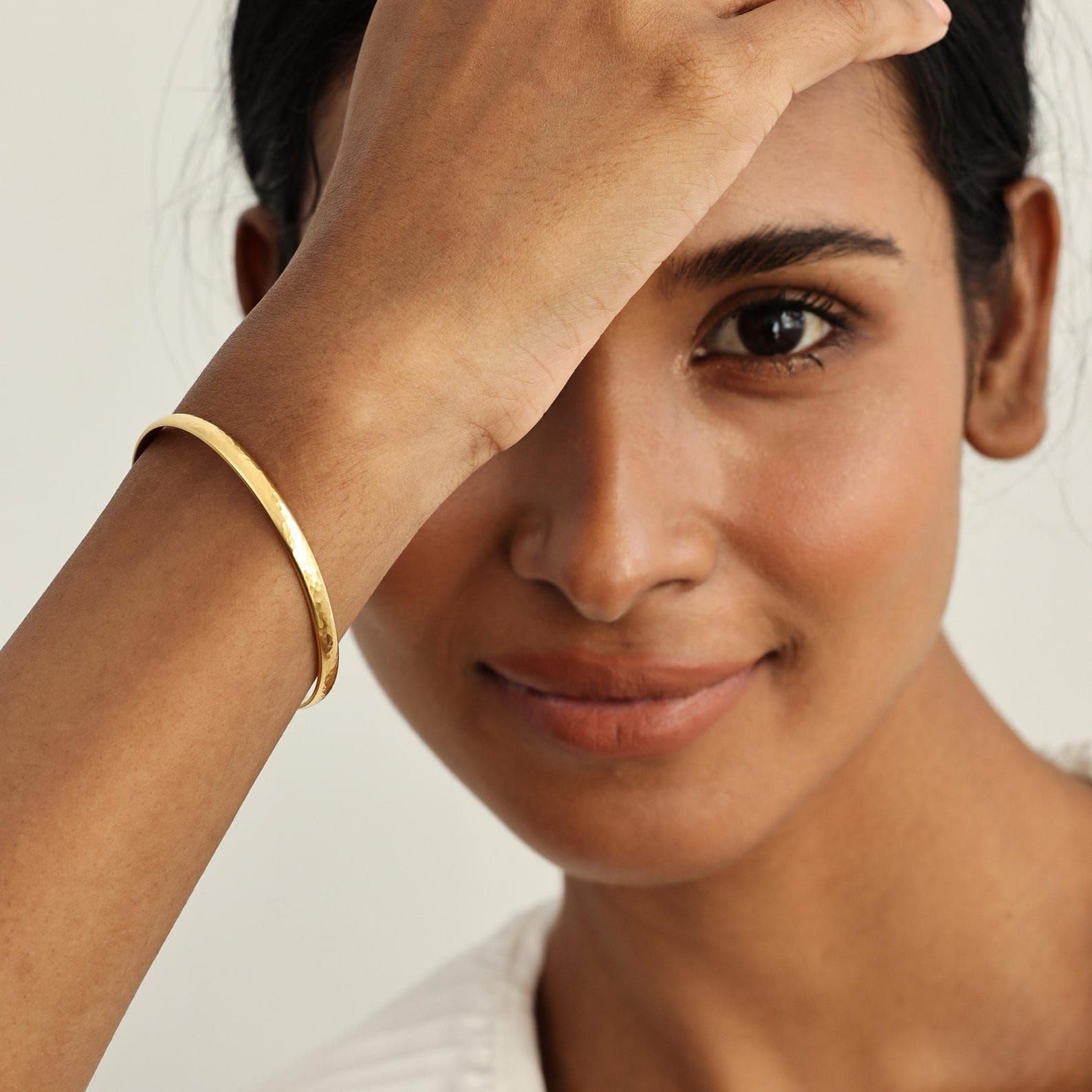 Bracciale rigido con incisione a mano | Bracciale rigido personalizzato con incisione | Matrimonio | Commemorazione - Natale