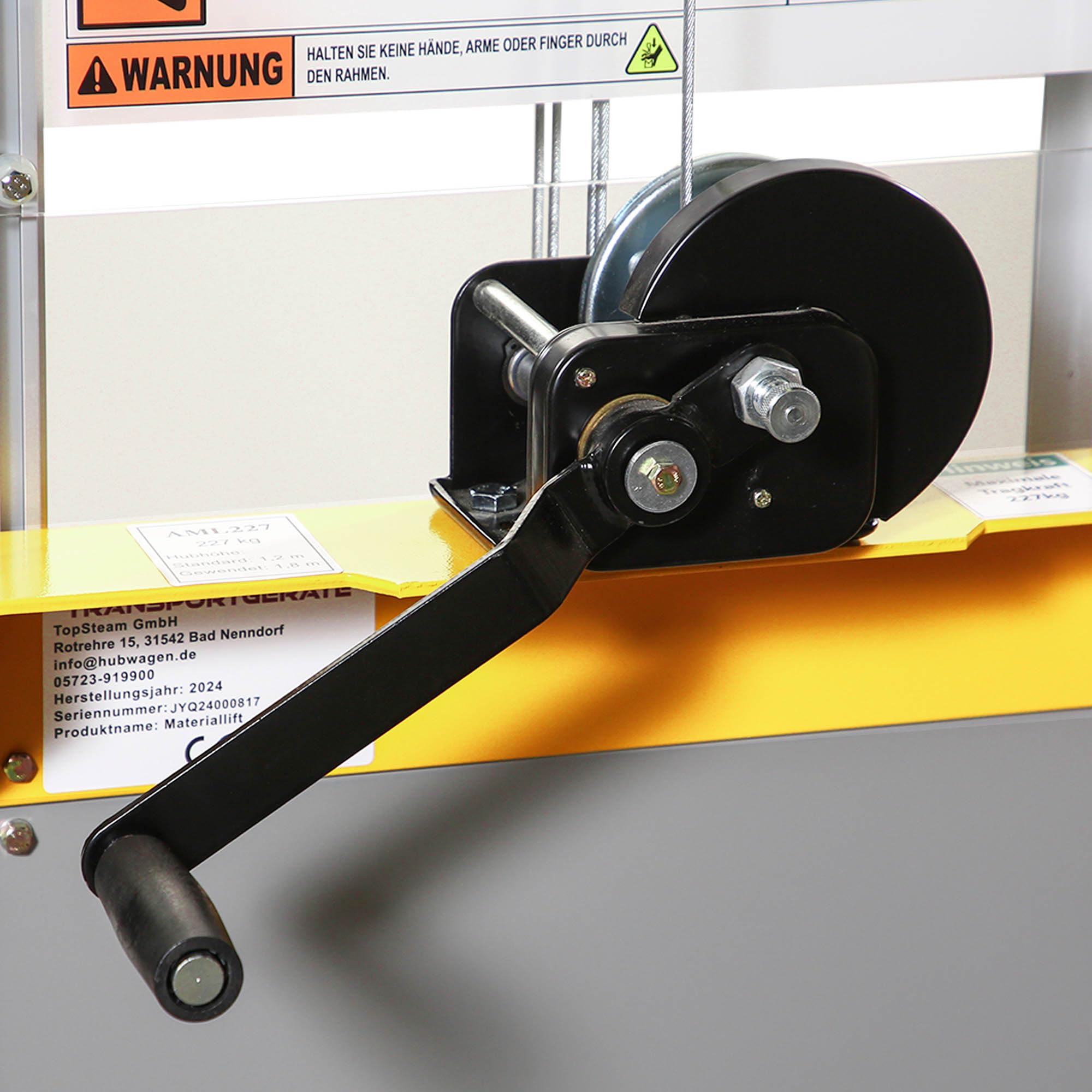 Materiallift AML181 mit Seilwinde - 181 kg Tragkraft - 2.500 mm Hubhöhe - Handstapler