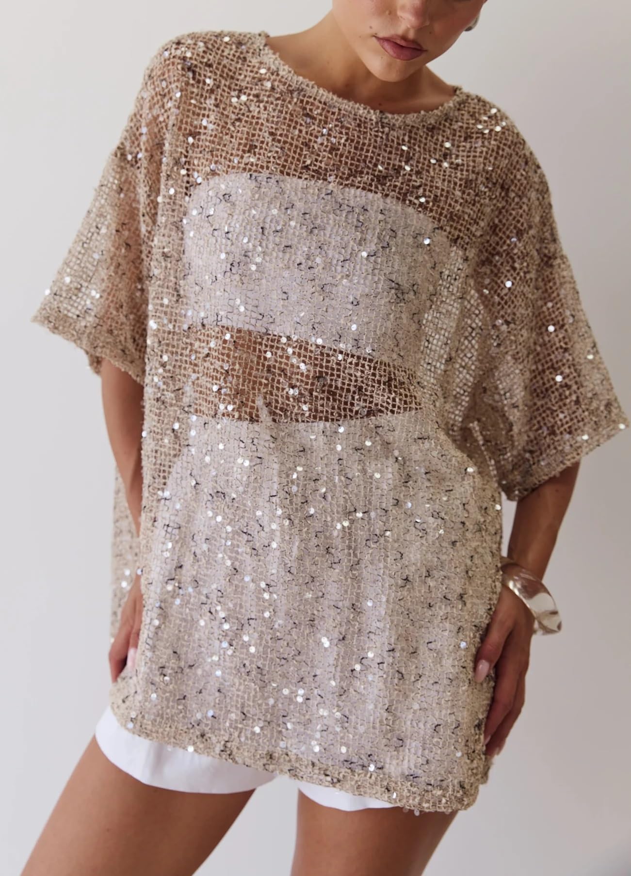 Maglietta da donna a maniche corte con lustrini trasparenti glitterati oversize scintillante vedere attraverso l'uncinetto coprire costume da bagno da spiaggia camicetta in rete top
