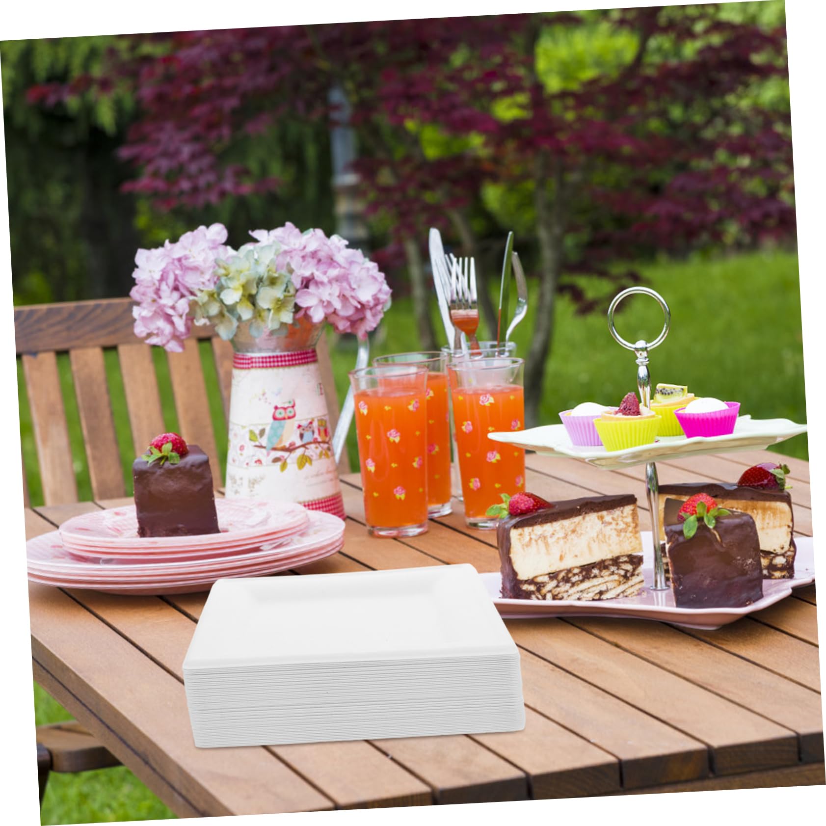 POPETPOP Assiettes en Carton Jetables Épaisses 50 Pcs, Blanches, 8 Pouces | Forme Moderne, Usage Micro-ondes, Lot Pratique pour Fêtes et Baby Shower