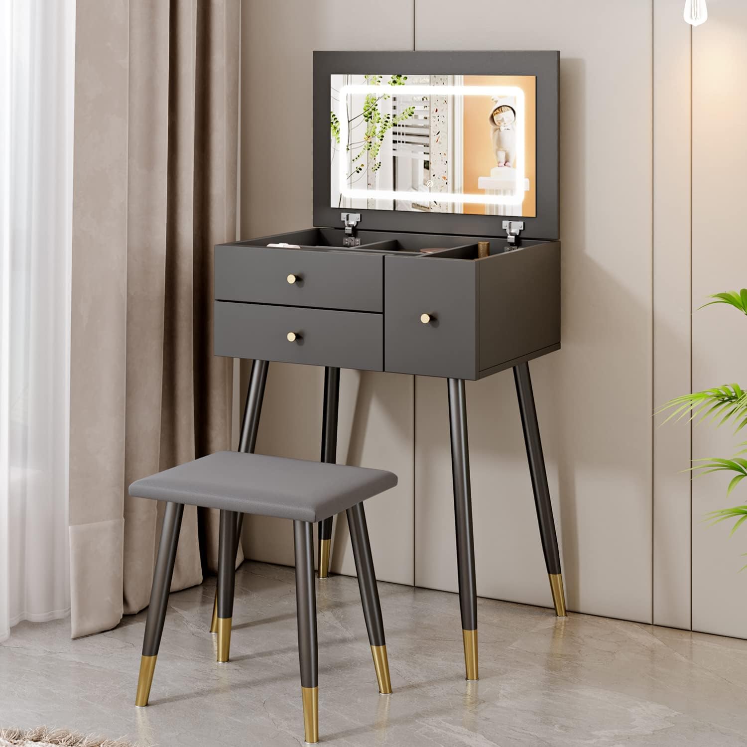 Chexiya porno aktrisalar porno rasmlar Onam bilan ehtirosli jinsiy aloqa