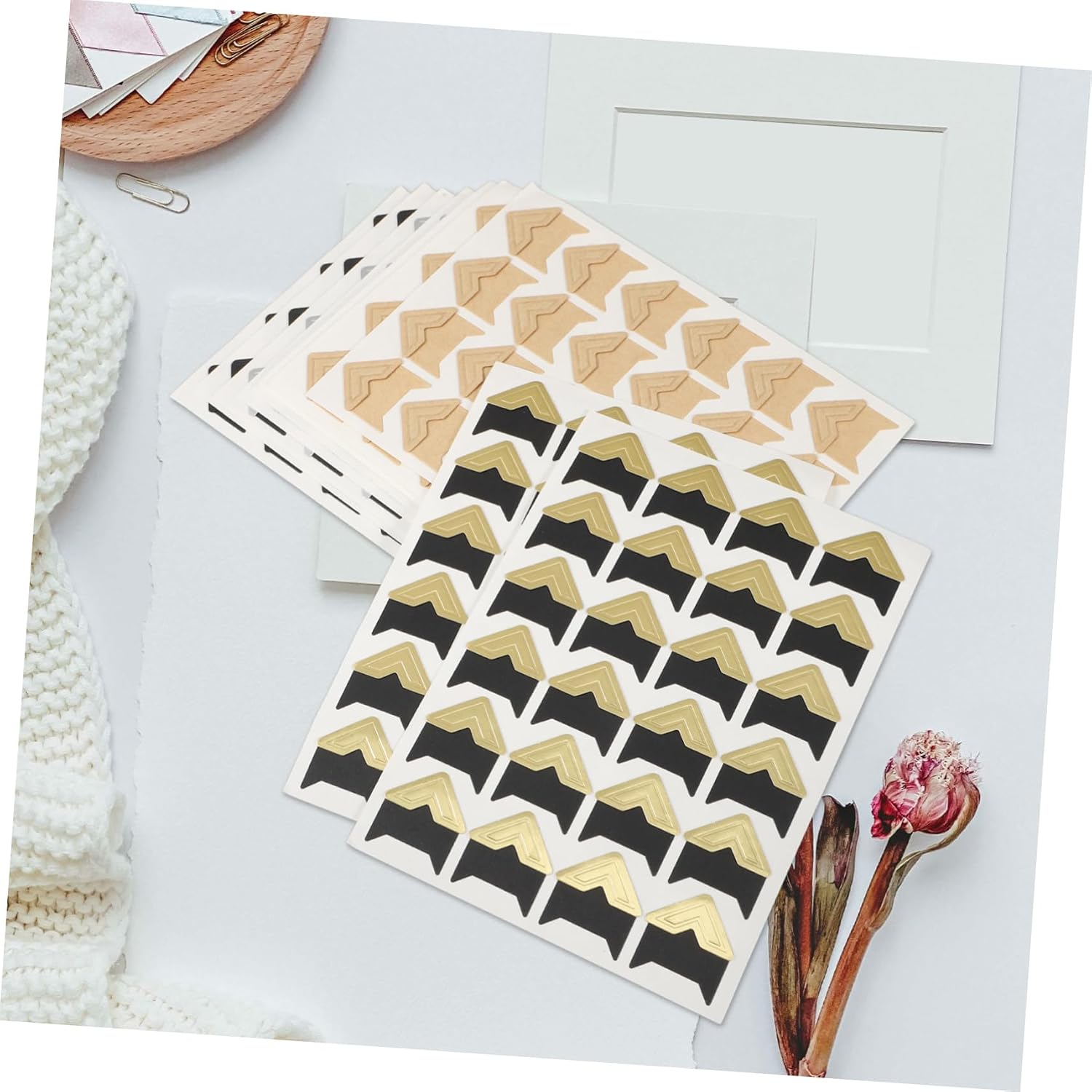Uonlytech 10sheets Scrapbook Journal Photo Corners Self-Stick Photo Mounting Corners Sturdy Paper Stickers for Albums