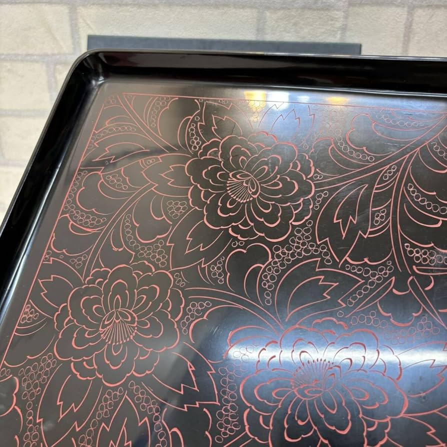 輪島塗　お盆(角盆) Amazon.co.jp: 輪島塗 角盆 お盆 木製 漆 漆器 うるし : おもちゃ