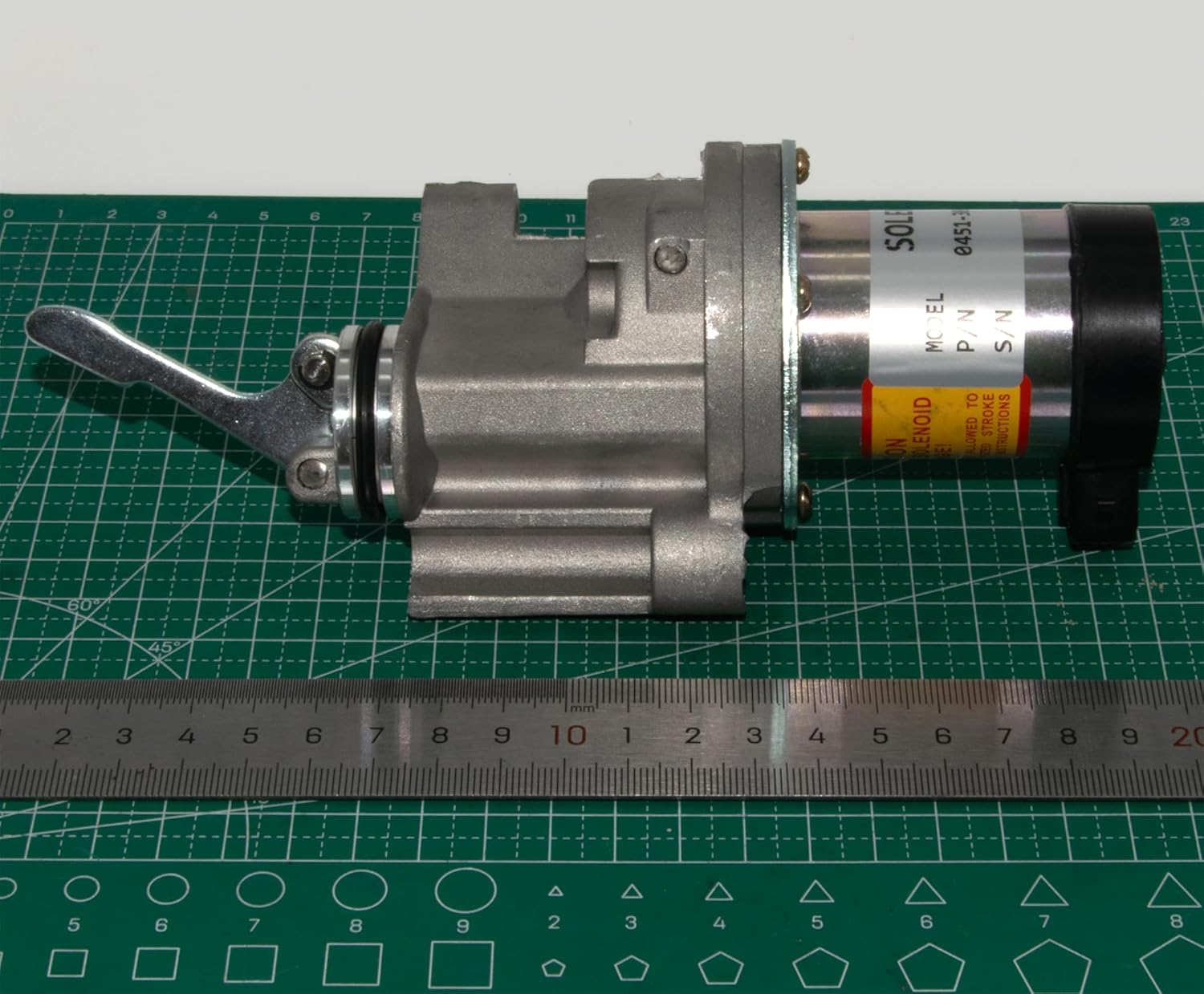 12V 04513018 Fuel Shutoff Solenoid Valve Compatible with Deutz Engine BF6M2012 BF4M2012 Steel Part Replacement