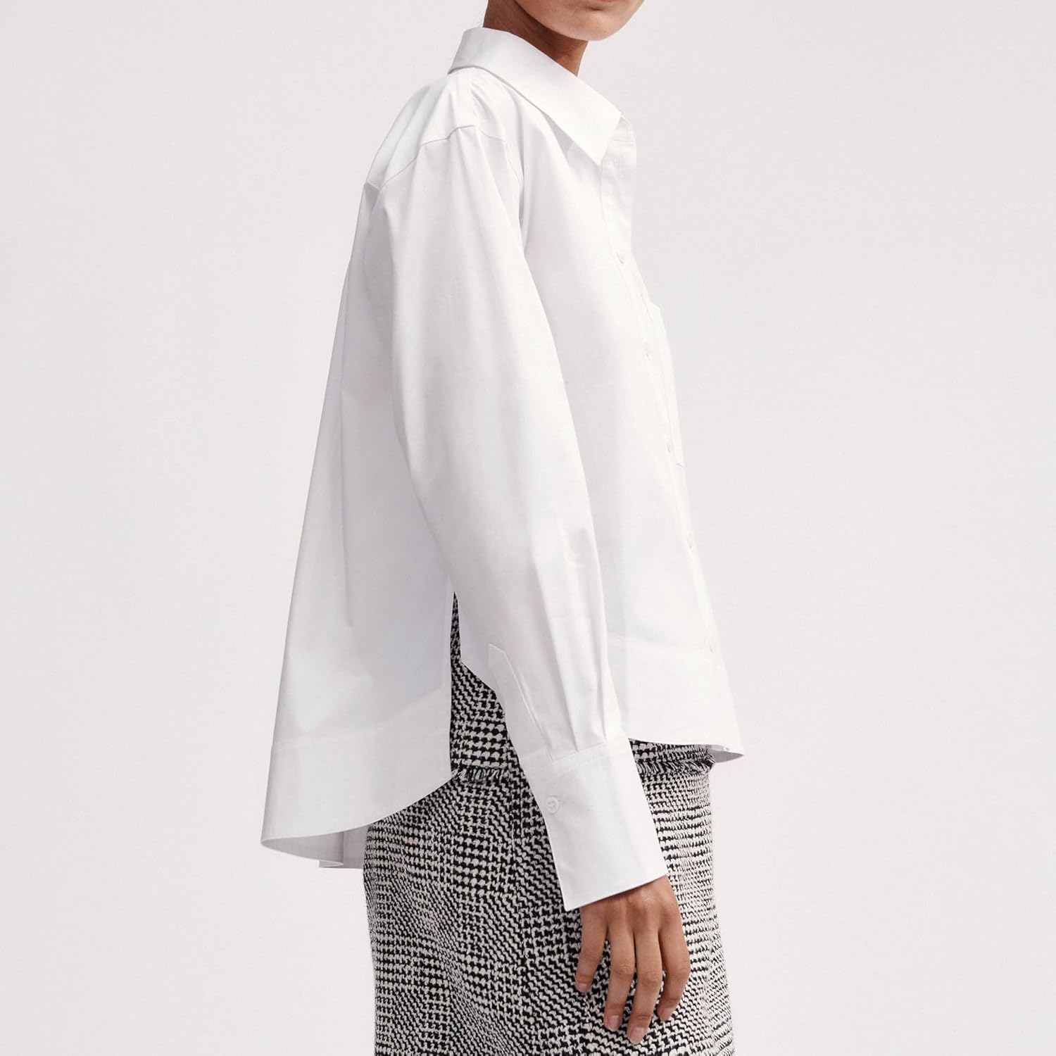 SUNNOW Women's Dressy Casual Button Up Shirt Oversize Dipped Hem Crop Top Long Sleeve Work Business Blouse - Image 2