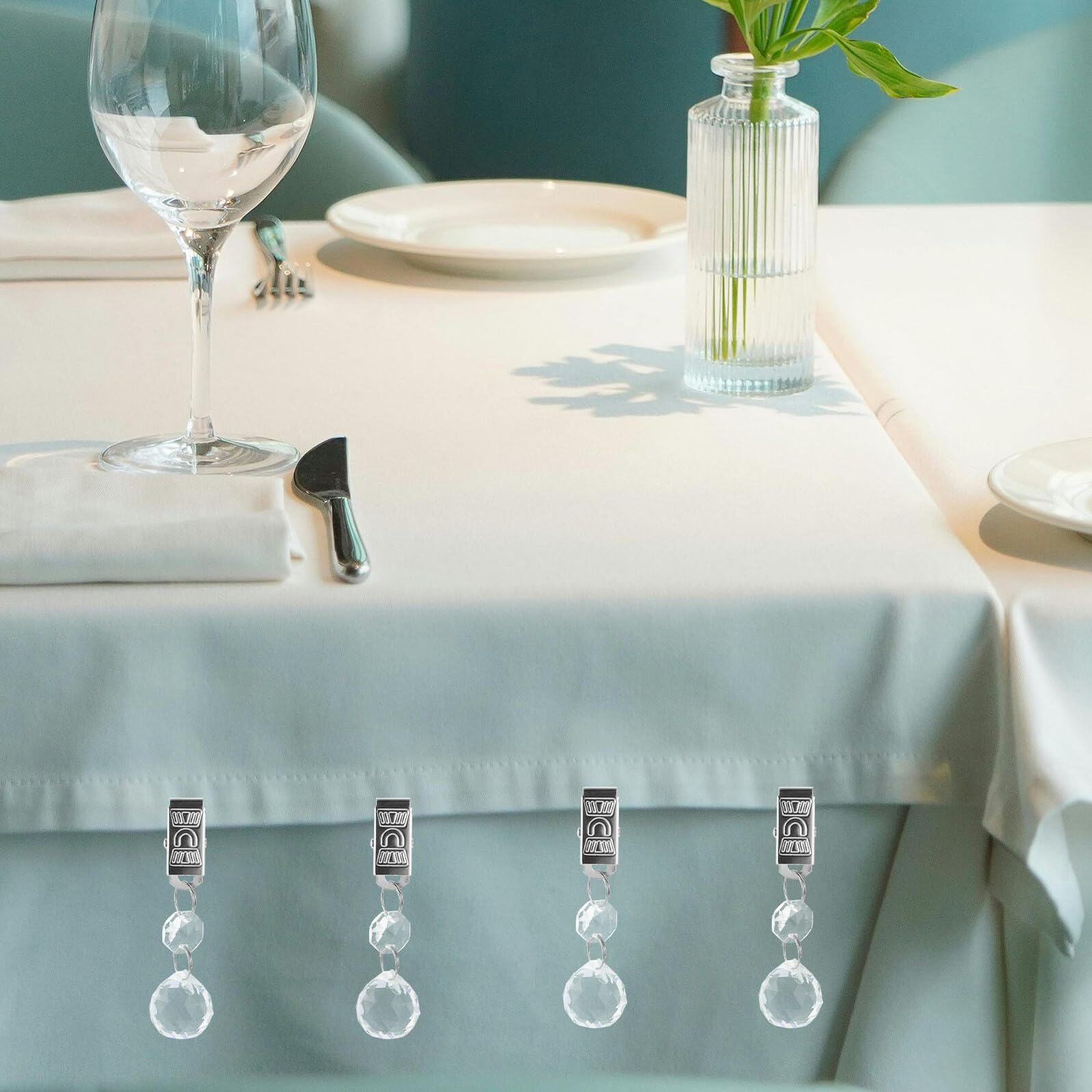 BESTYASH Clip Fermatovaglia in Cristallo Trasparente 24 Pezzi con Clip in Metallo Antivento per Tavoli da Esterno Pesi per Tovaglie da Picnic e Coperture Mobili Accessori Decorativi
