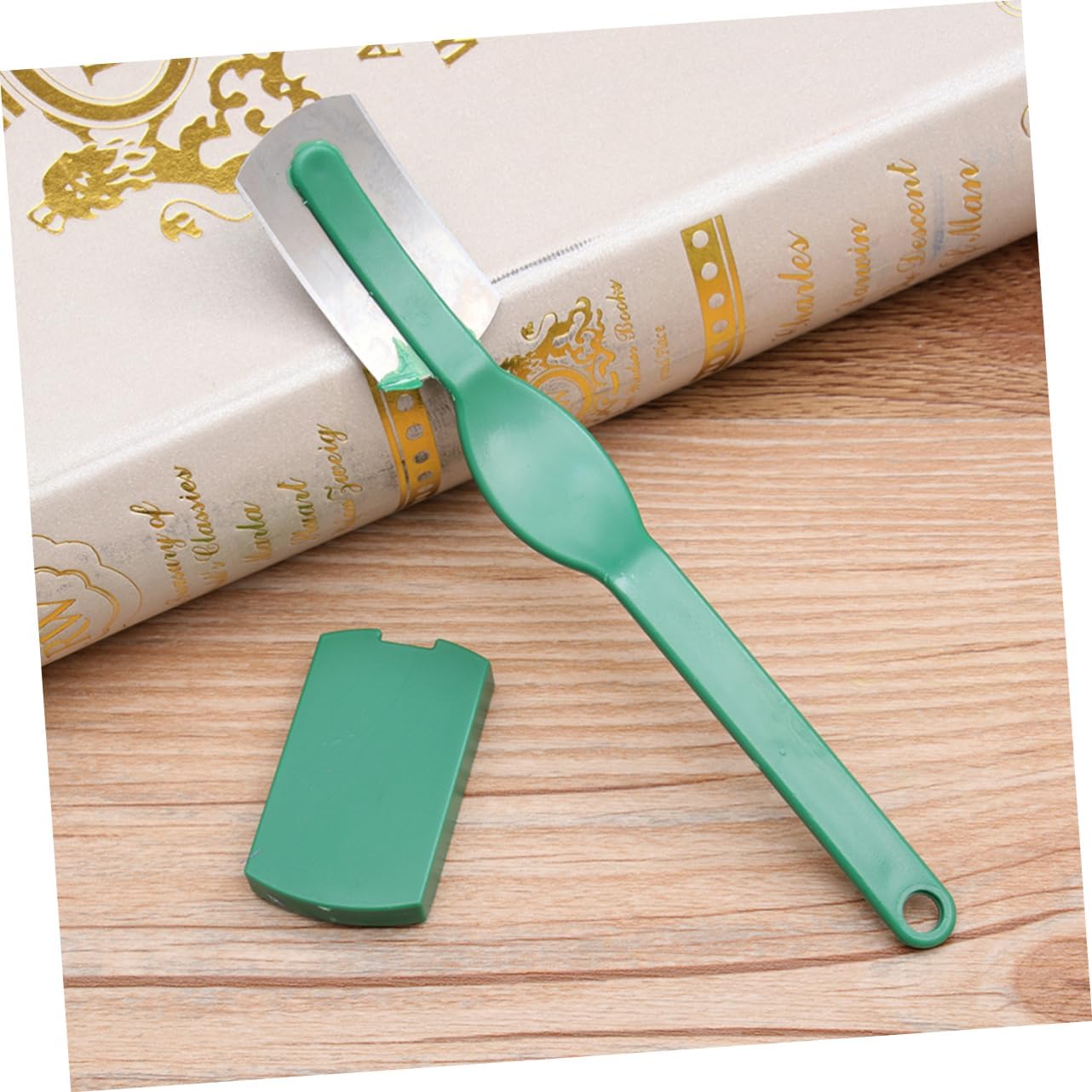 Mikinona 2pcs Carbon Steel Cake Slicer Slicer for Homemade Bread Cake Style Bread Knife for Bagels Pastries Fruit