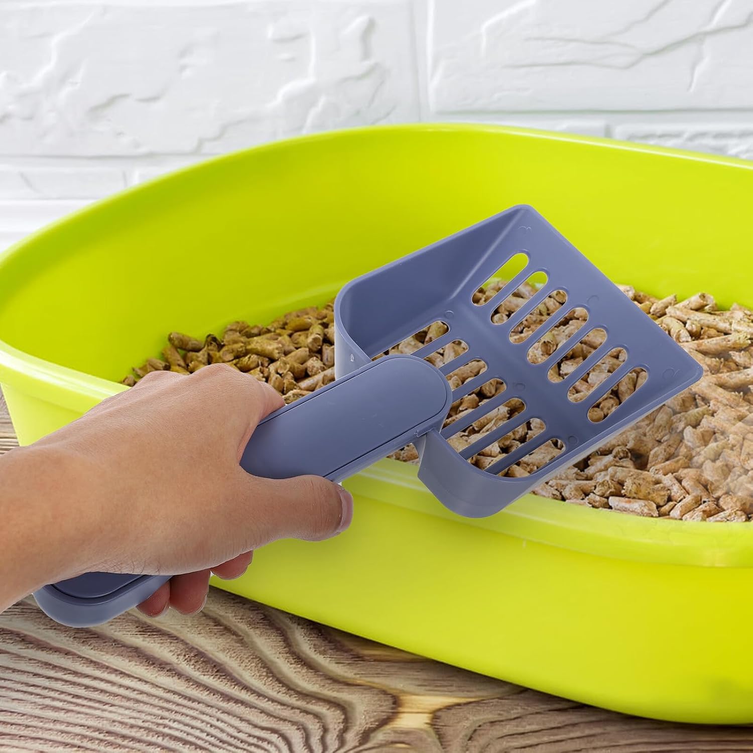 Large Blue Cat Litter Scoop with Poop Filter, Multi-Functional Cat Sand Shovel for Easy Cleaning, Sturdy Pet Supply for Litter Box Maintenance
