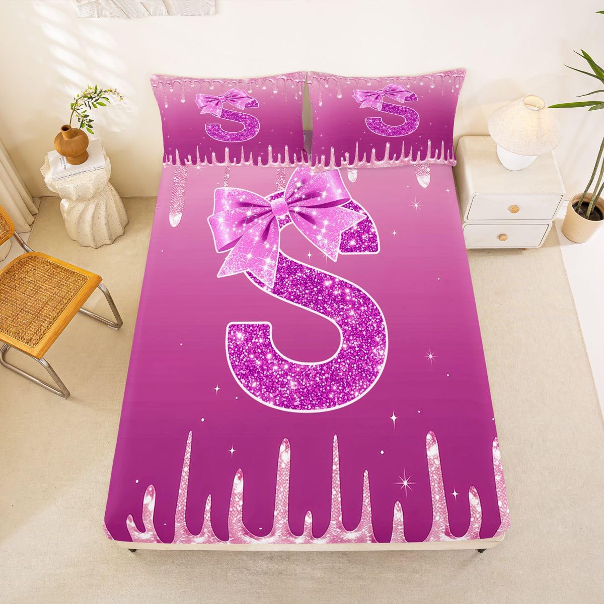 Homemissing Sábana bajera ajustable con lazo rosa con 2 fundas de almohada, tamaño King, con inicial S personalizada de 16 pulgadas de profundidad, sábana bajera ajustable para niños y niñas