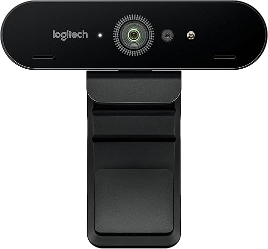 Logitech 4K Pro Webcam, 4K Resolution at 30 fps, Auto Focus, Wide 90° Diagonal Field of View, 5X Digital Zoom, RightLight 3 with HDR (Renewed)