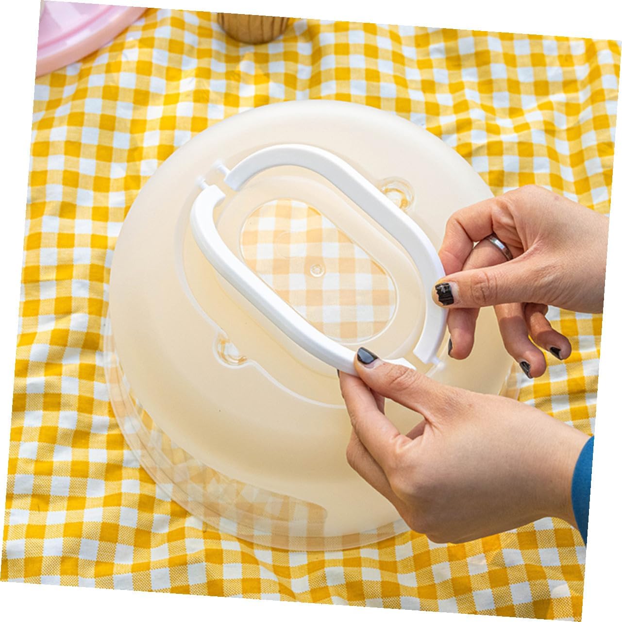 Reusable 8-inch White Tall Portable Cake Carrier Cake Box with Handle Bakery Container for Birthday Packing and Transport