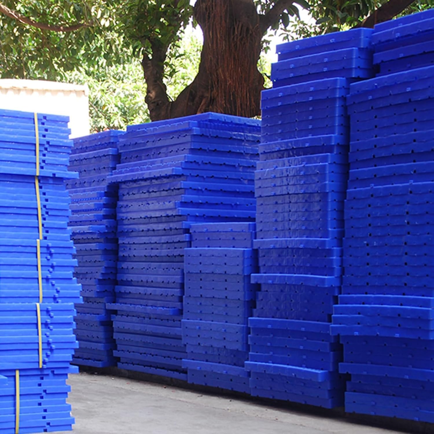 Plastic Pallet Plastic Pallet, Outdoor Waterproof Breathable Grid Matting, HDPE Lightweight Breathable Grid Pallet for Garage Storage Rooms(Green)