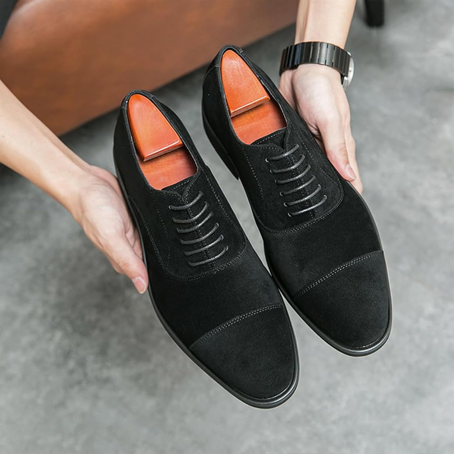 Mens Suede Leather Cap Toe Low Top Business Oxfords Modern Pointed Toe Lace-Up Low Chunky Heel Comfy Slip-On Derby Shoes for Business Formal Party Wedding - Image 2